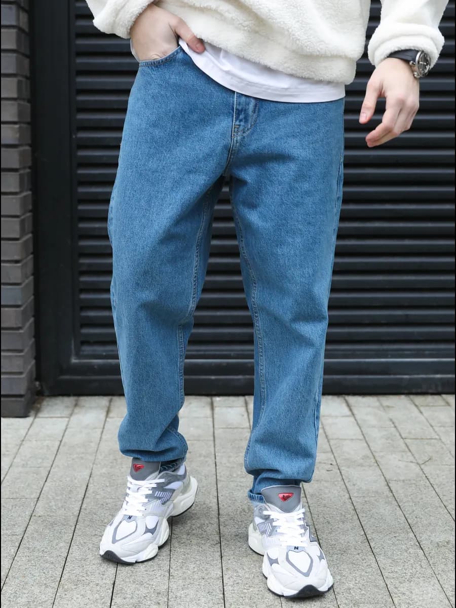 Джинсы бананы широкие