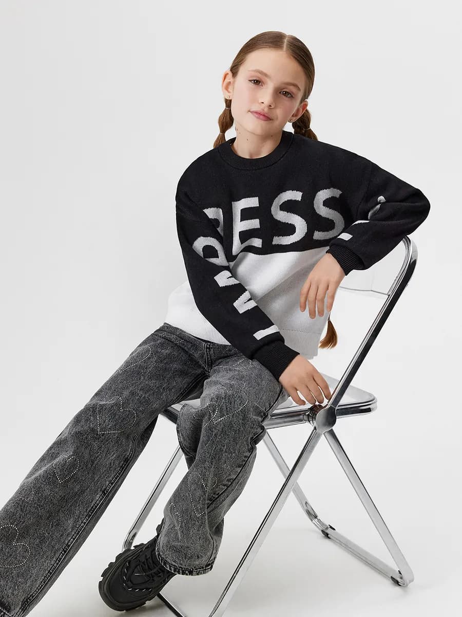 Джемпер вязаный оверсайз с жаккардовым принтом