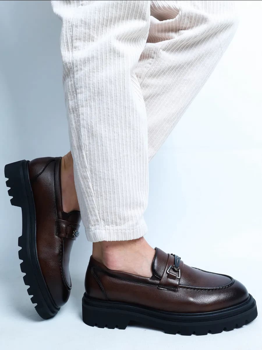 Лоферы на высокой подошве