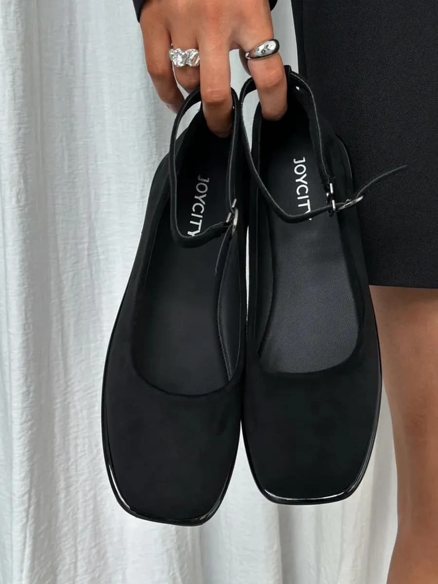 Балетки с ремешком эко замша