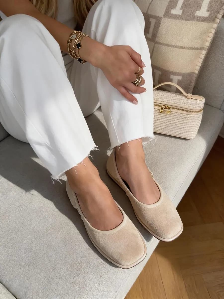 Балетки замшевые с квадратным носом