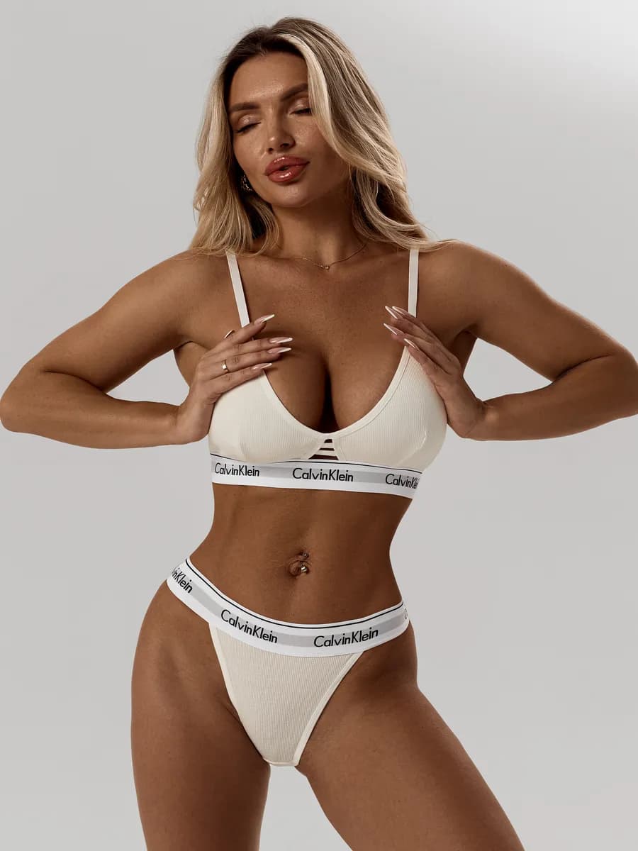 Комплект нижнего белья спортивный