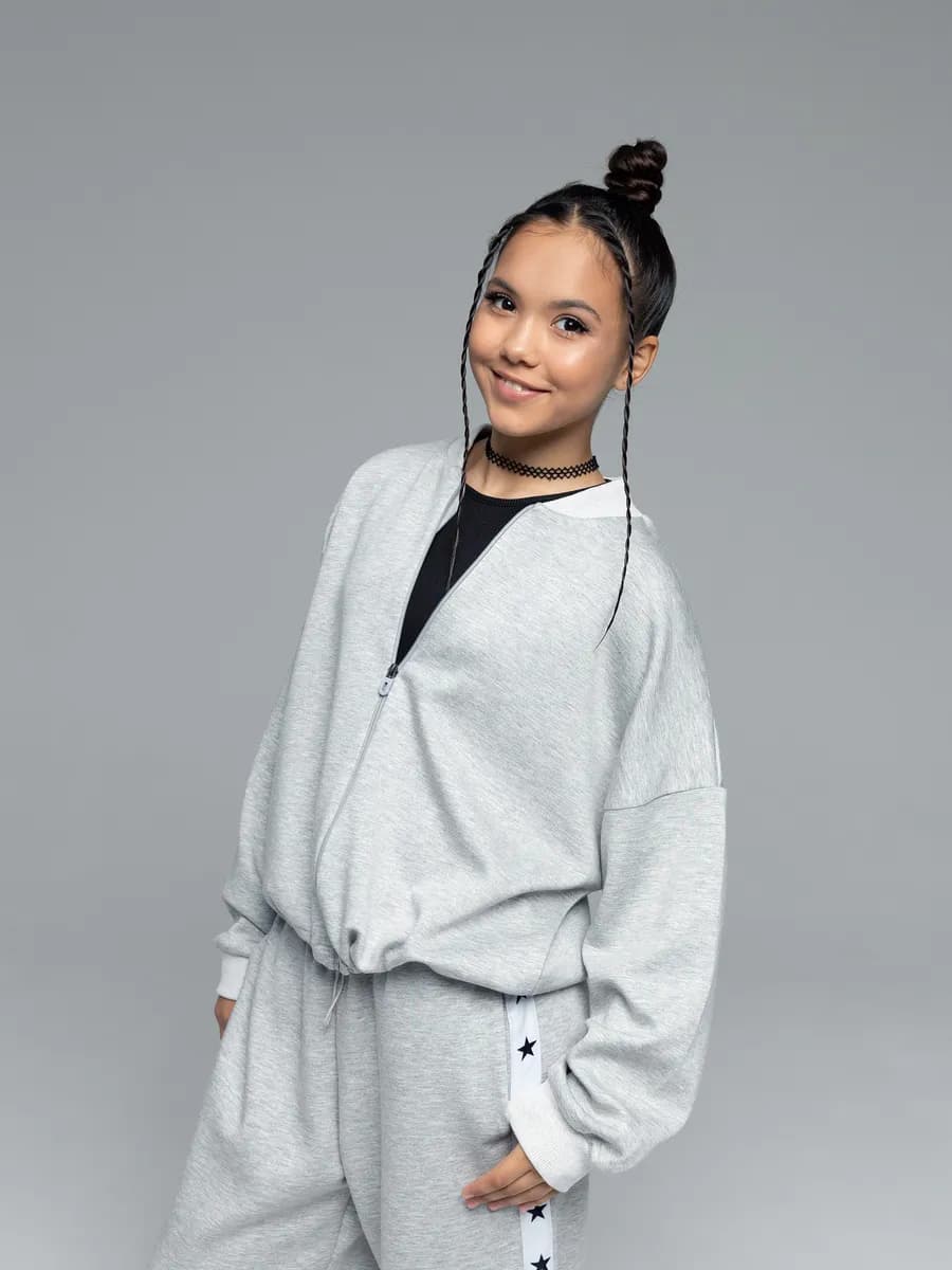 Толстовка бомбер на молнии без капюшона