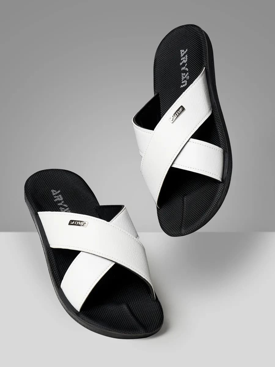 Шлепанцы уличные кожаные