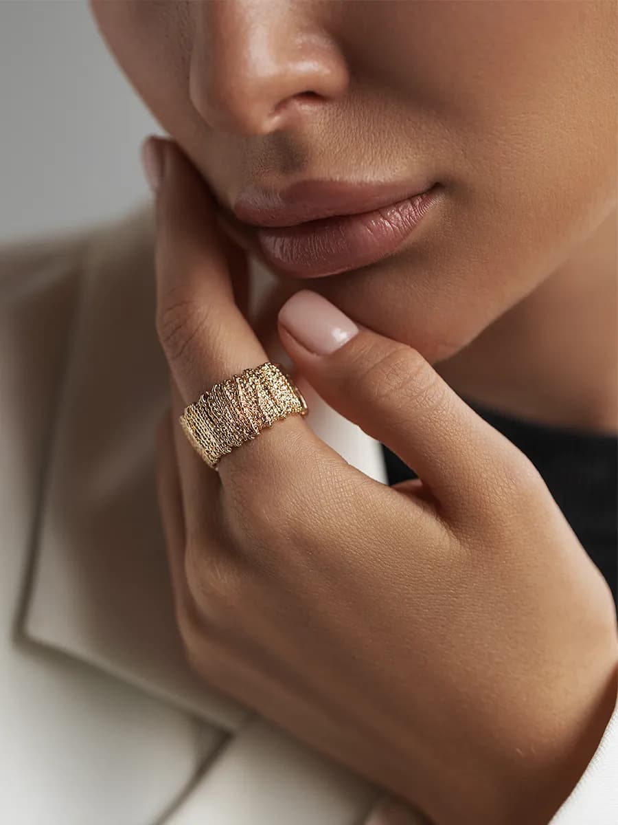 Кольцо широкое регулируемое бижутерия