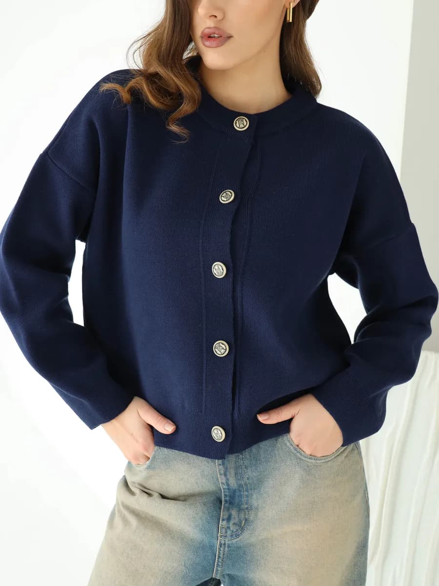 кардиган вязаный на пуговицах укороченный