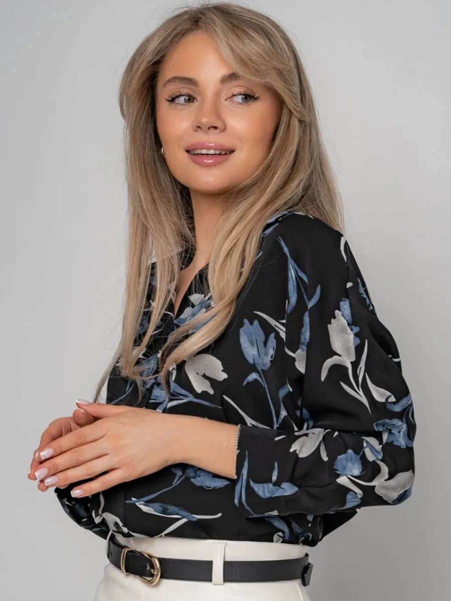 Блузка нарядная офисная