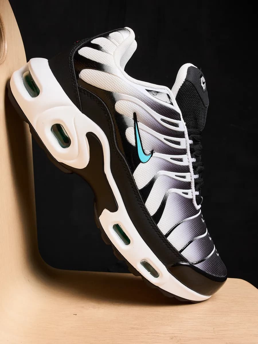 Кроссовки nike tn