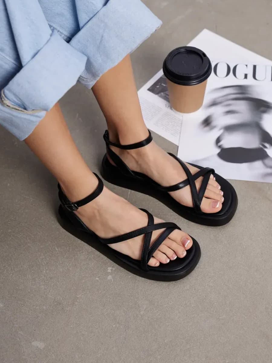 Сандалии босоножки летние