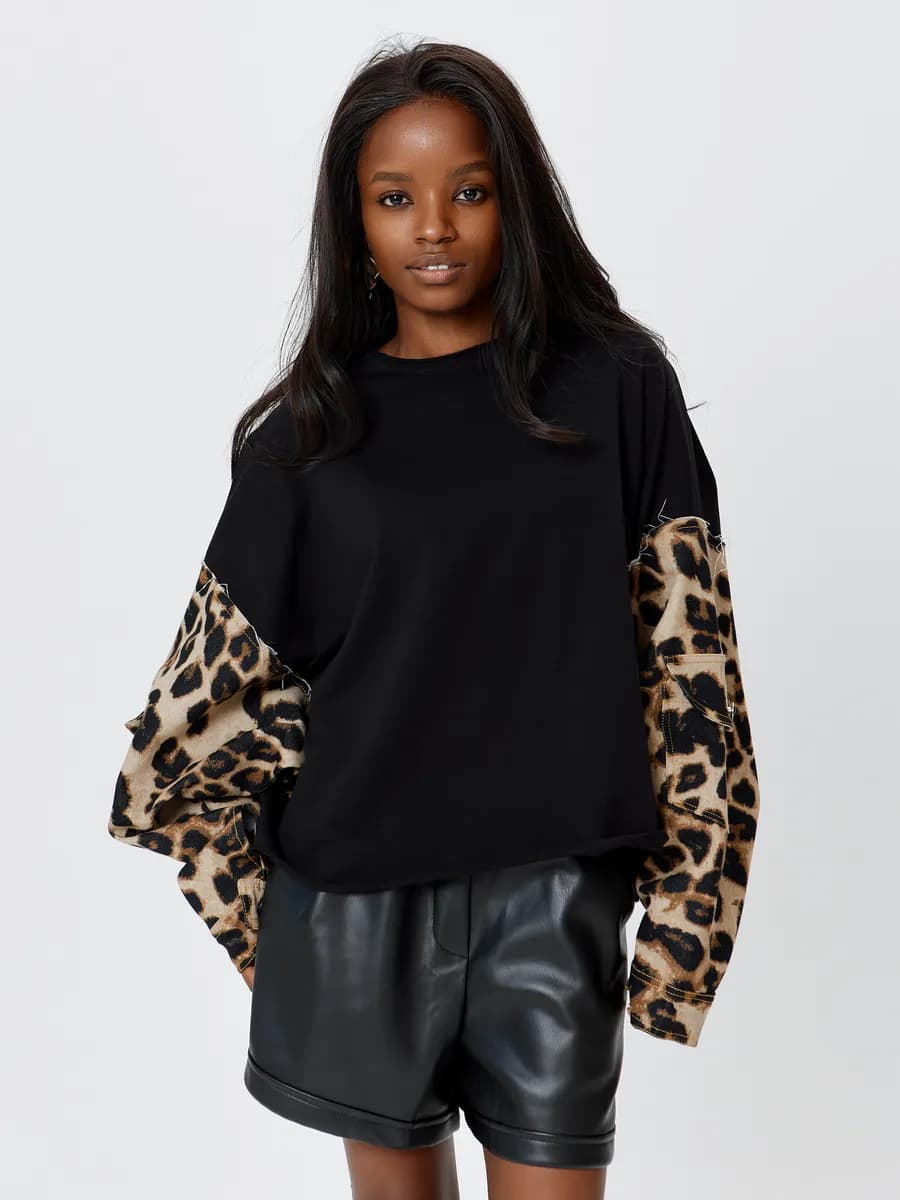 Свитшот оверсайз джинсовый леопард