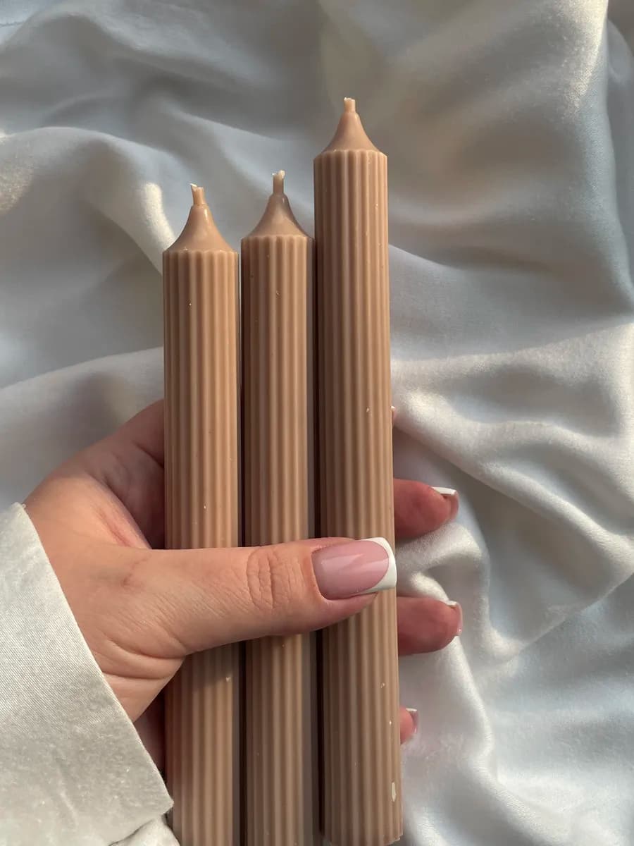 Свечи столовые ребристые коричневый 3шт