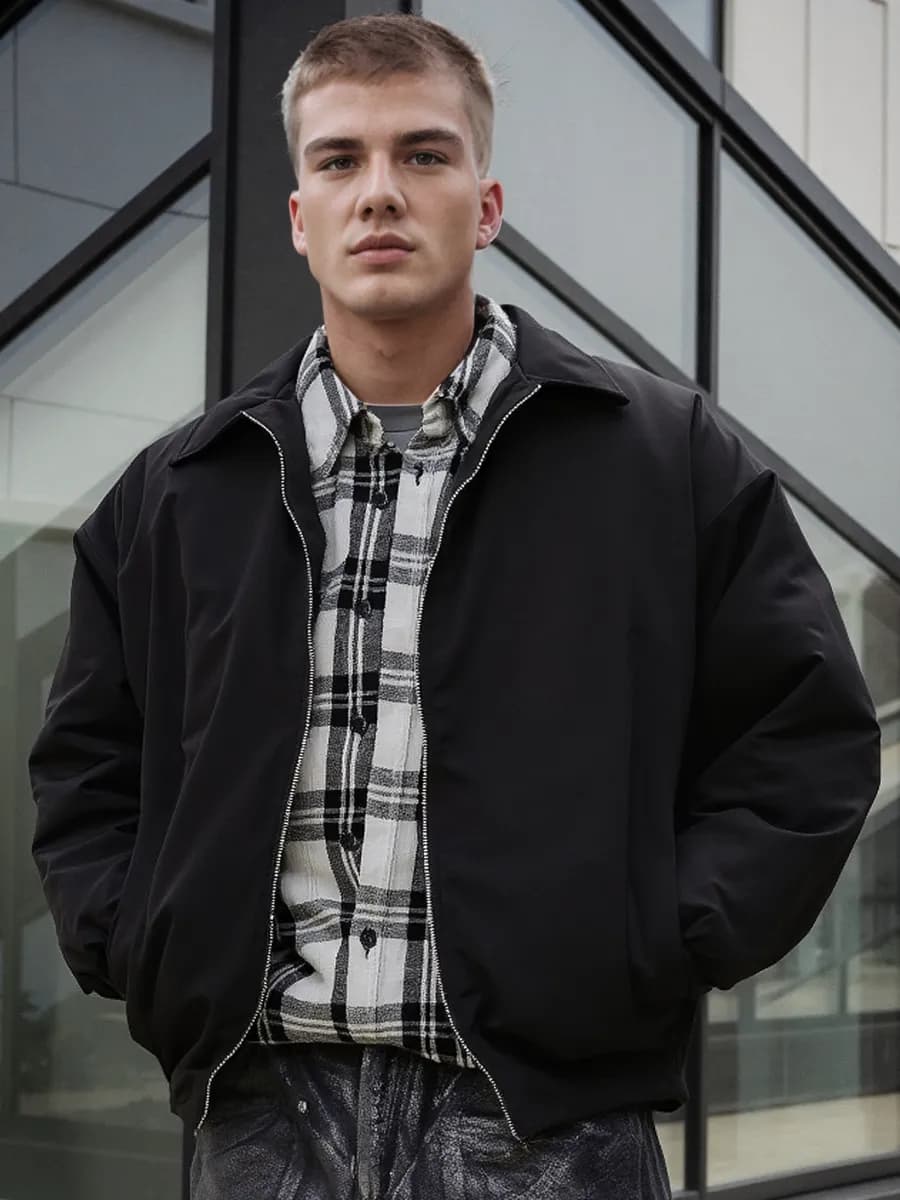 Бомбер оверсайз с воротником