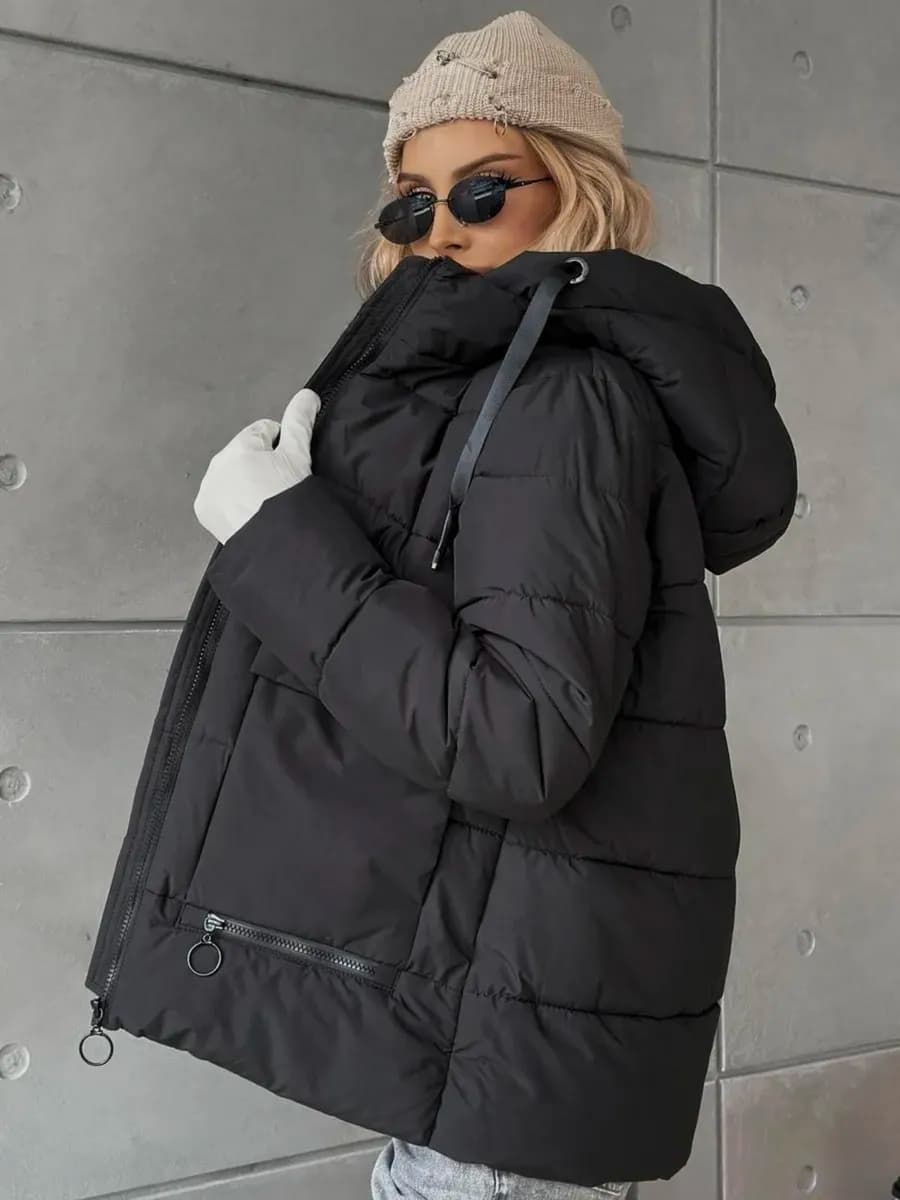 Куртка демисезонная короткая с капюшоном