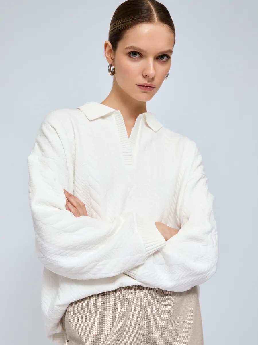 Женский свитшот с отложным воротником