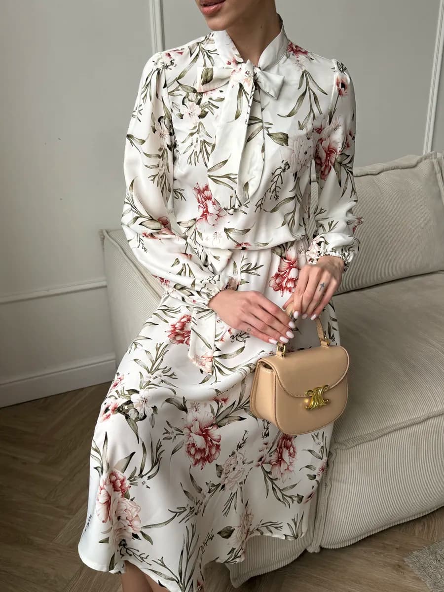 Платье нарядное праздничное - фото 1