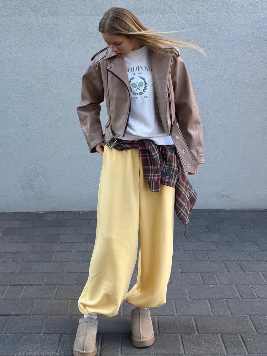 Спортивные штаны легкие широкие багги для танцев