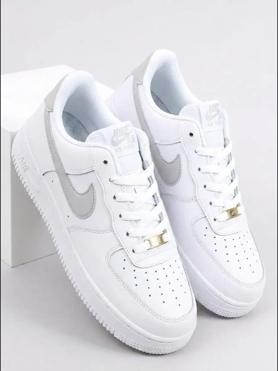 Кроссовки мужские Nike - фото 1