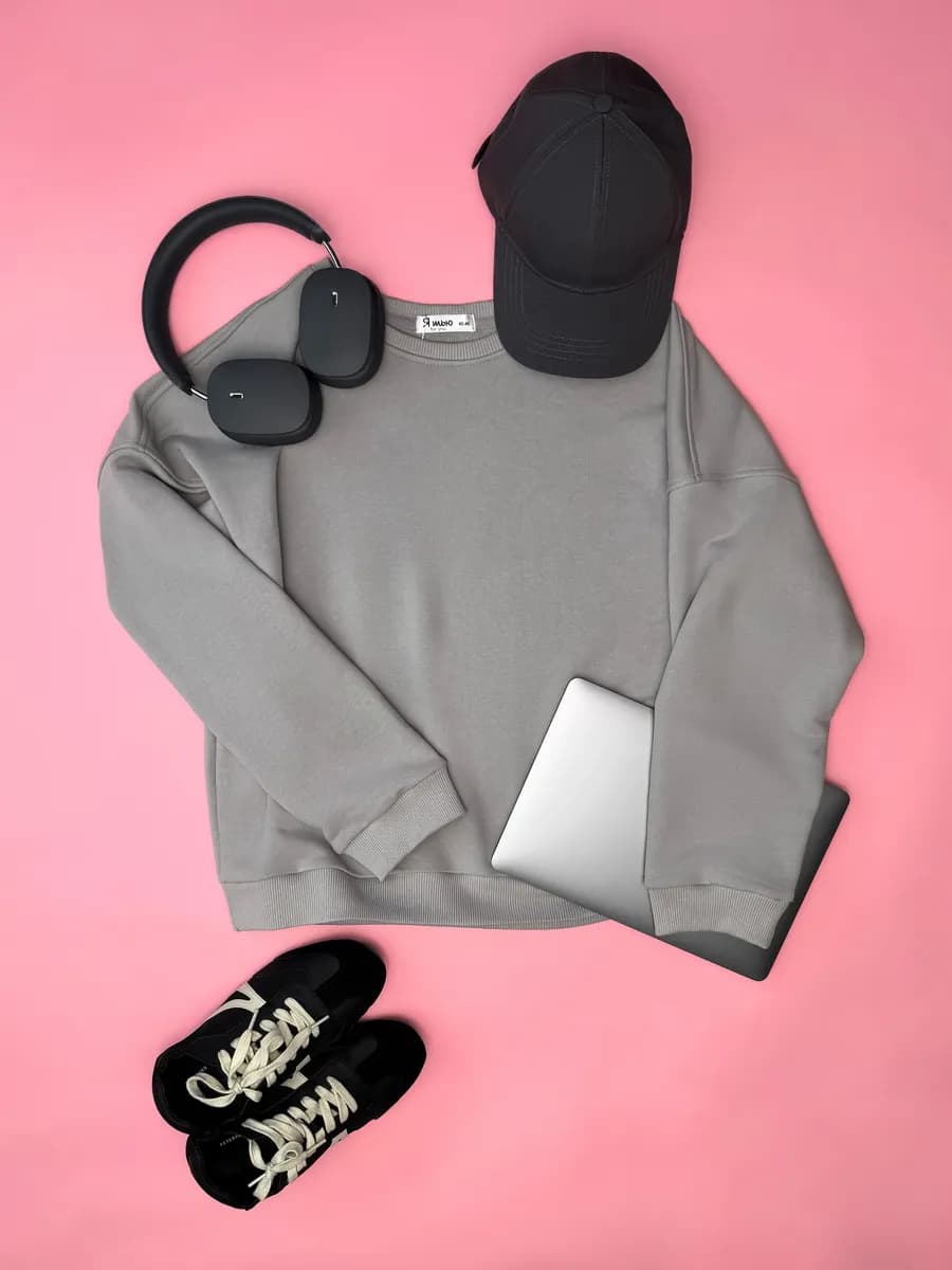 Свитшот оверсайз без начеса