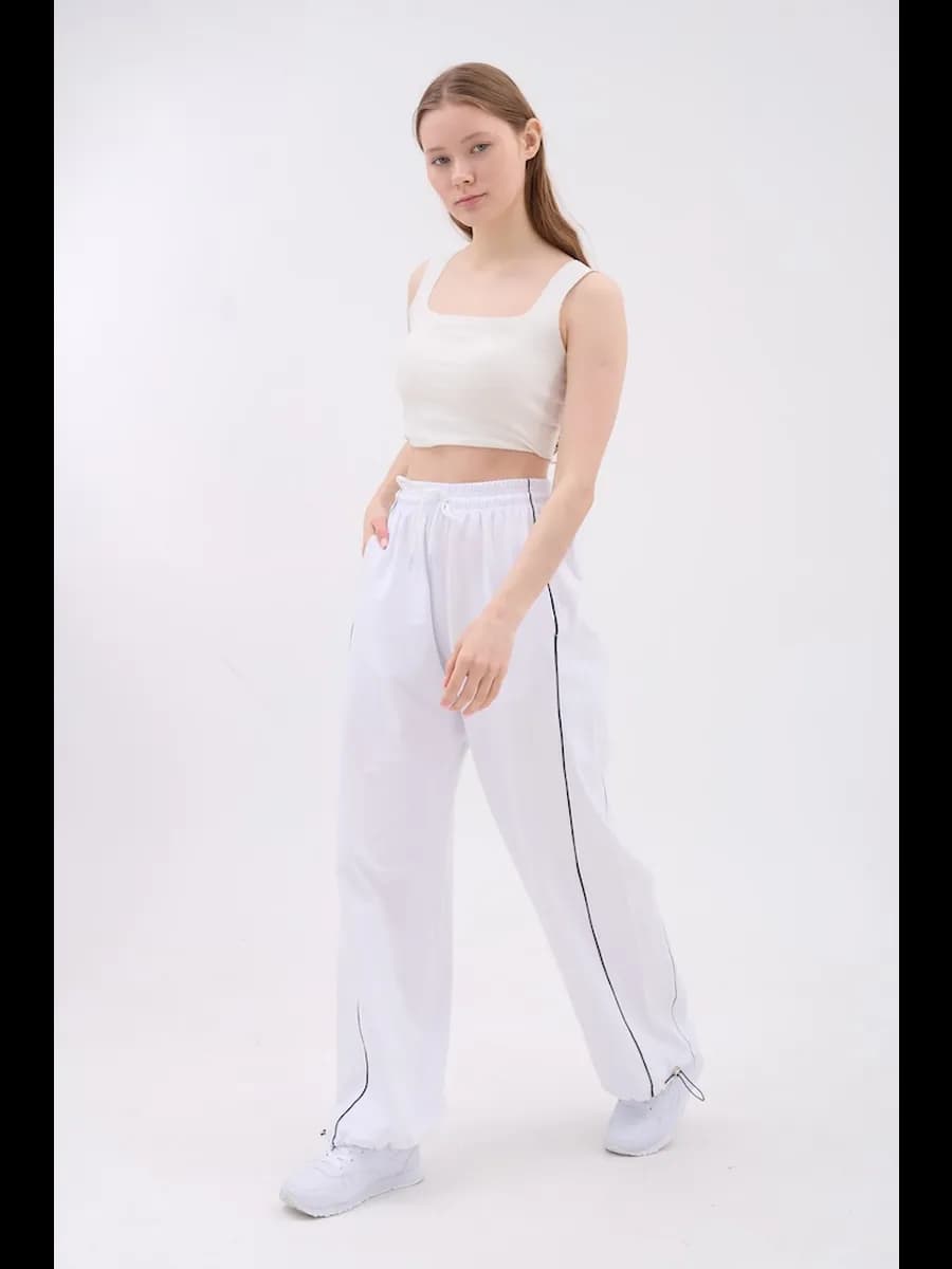 Брюки спортивные широкие