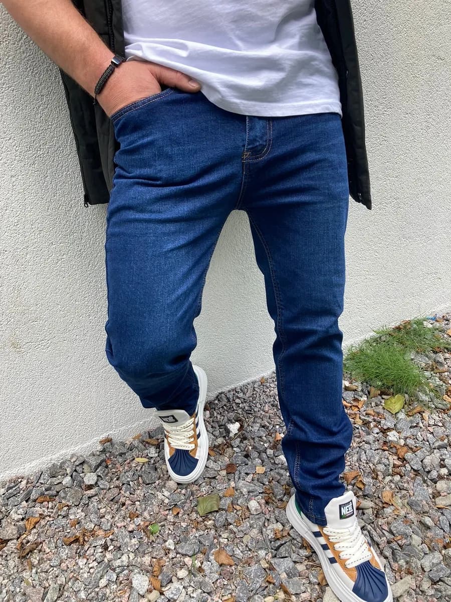 Джинсы прямые классические