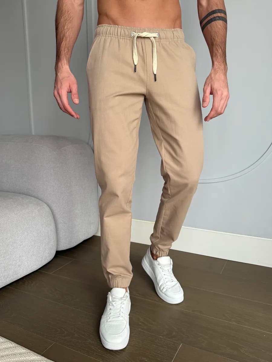 Брюки джоггеры классические бежевые