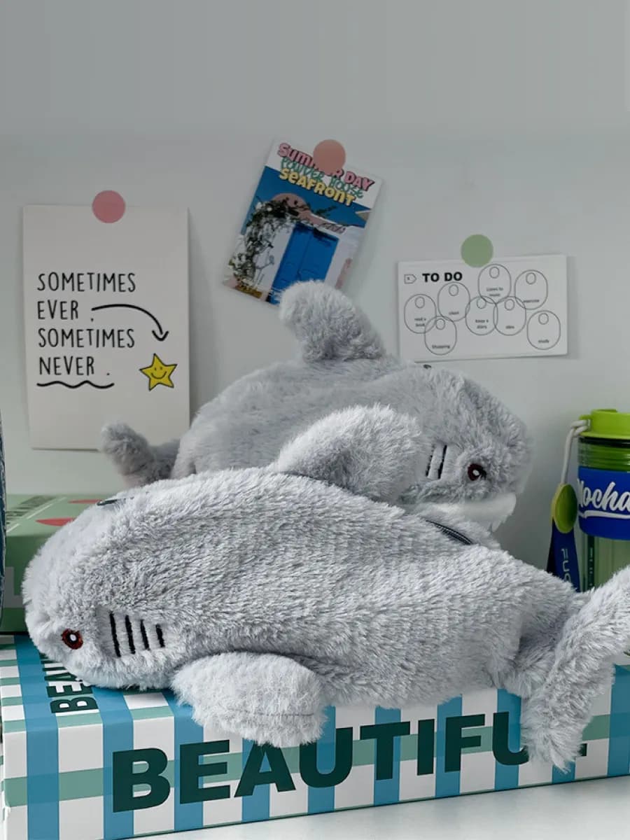 пенал эстетичный акула