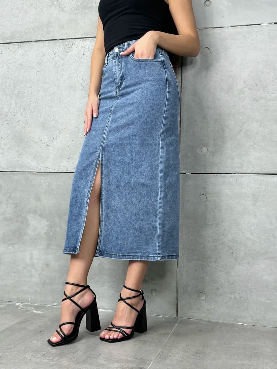 Юбка джинсовая миди с разрезом спереди