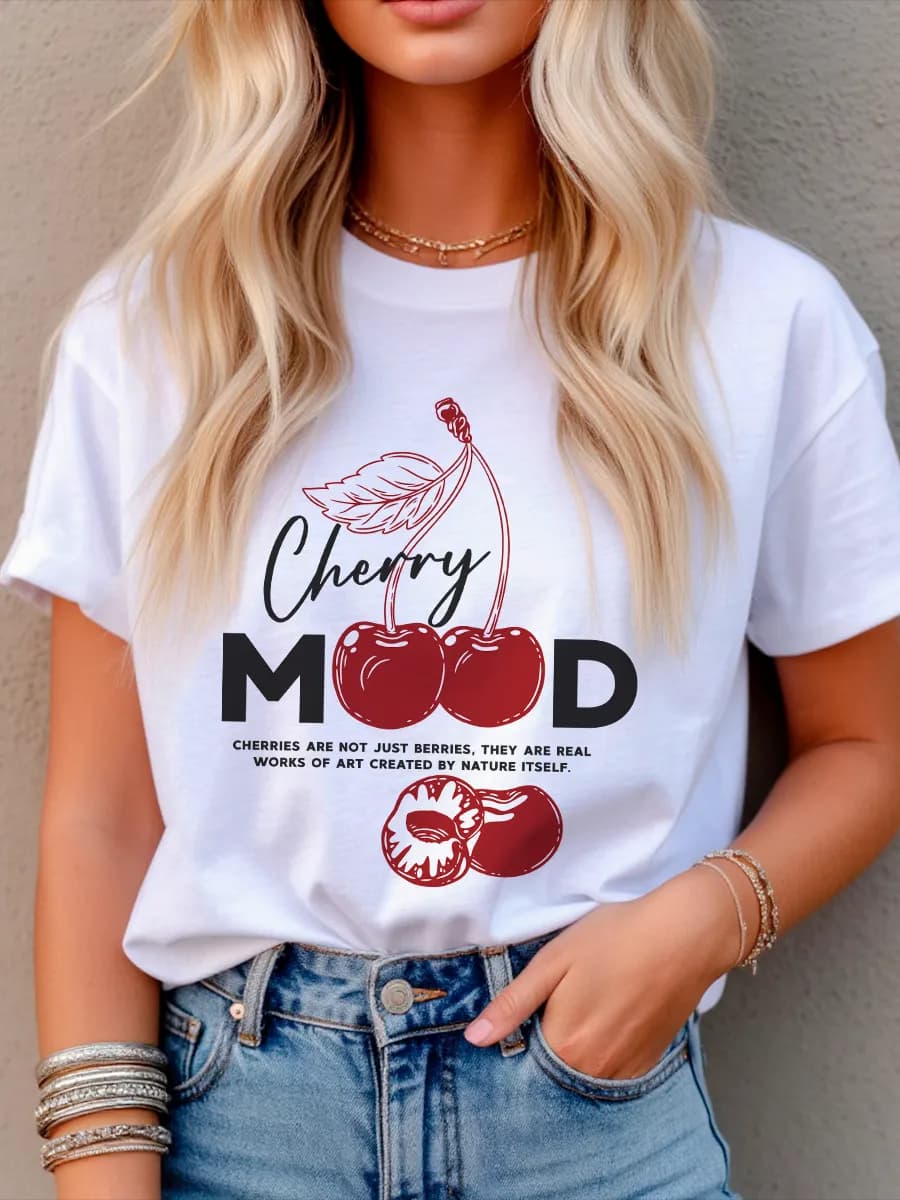 Футболка базовая белая с принтом