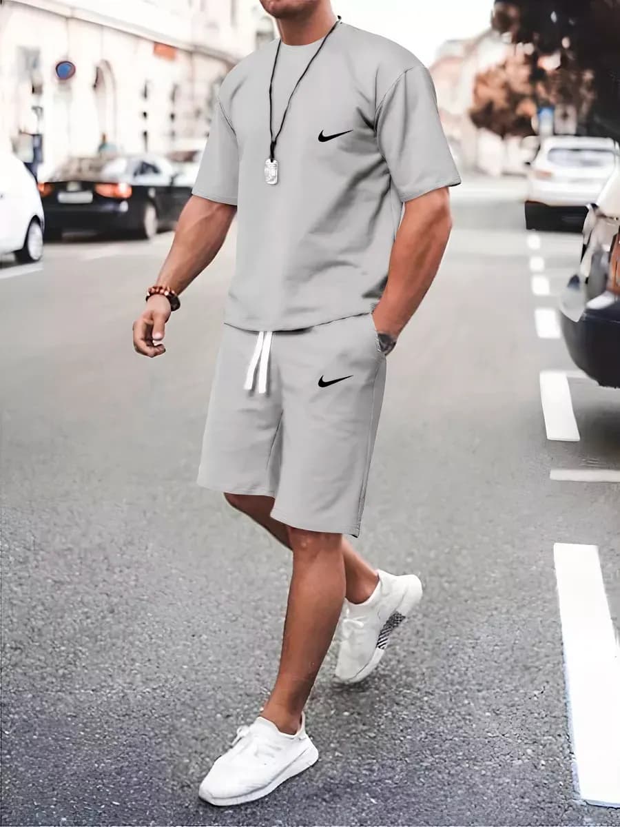 Костюм мужской домашний с футболкой и шортами летний - фото 1