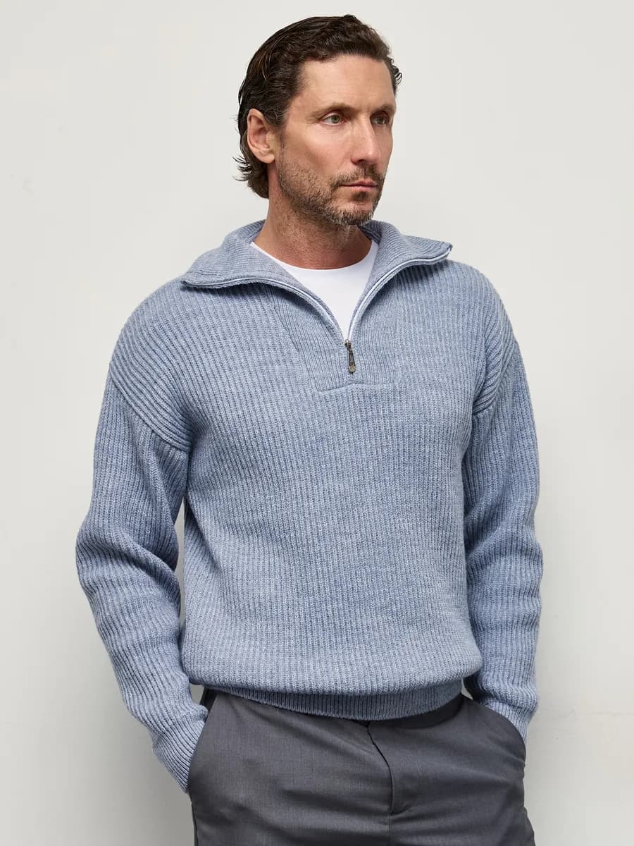 Вязаный свитер с горлом на молнии теплый