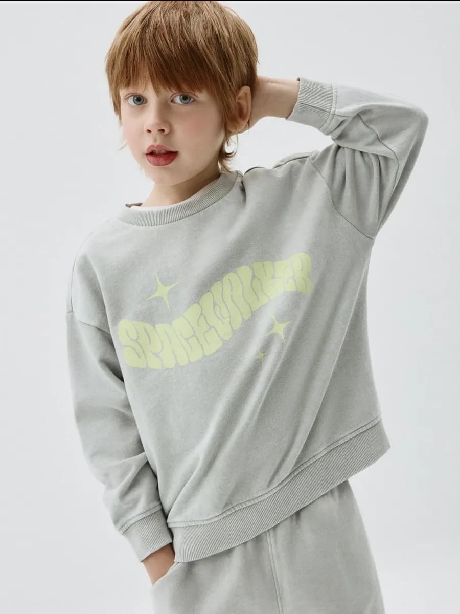 Свитшот оверсайз трикотажный с принтом