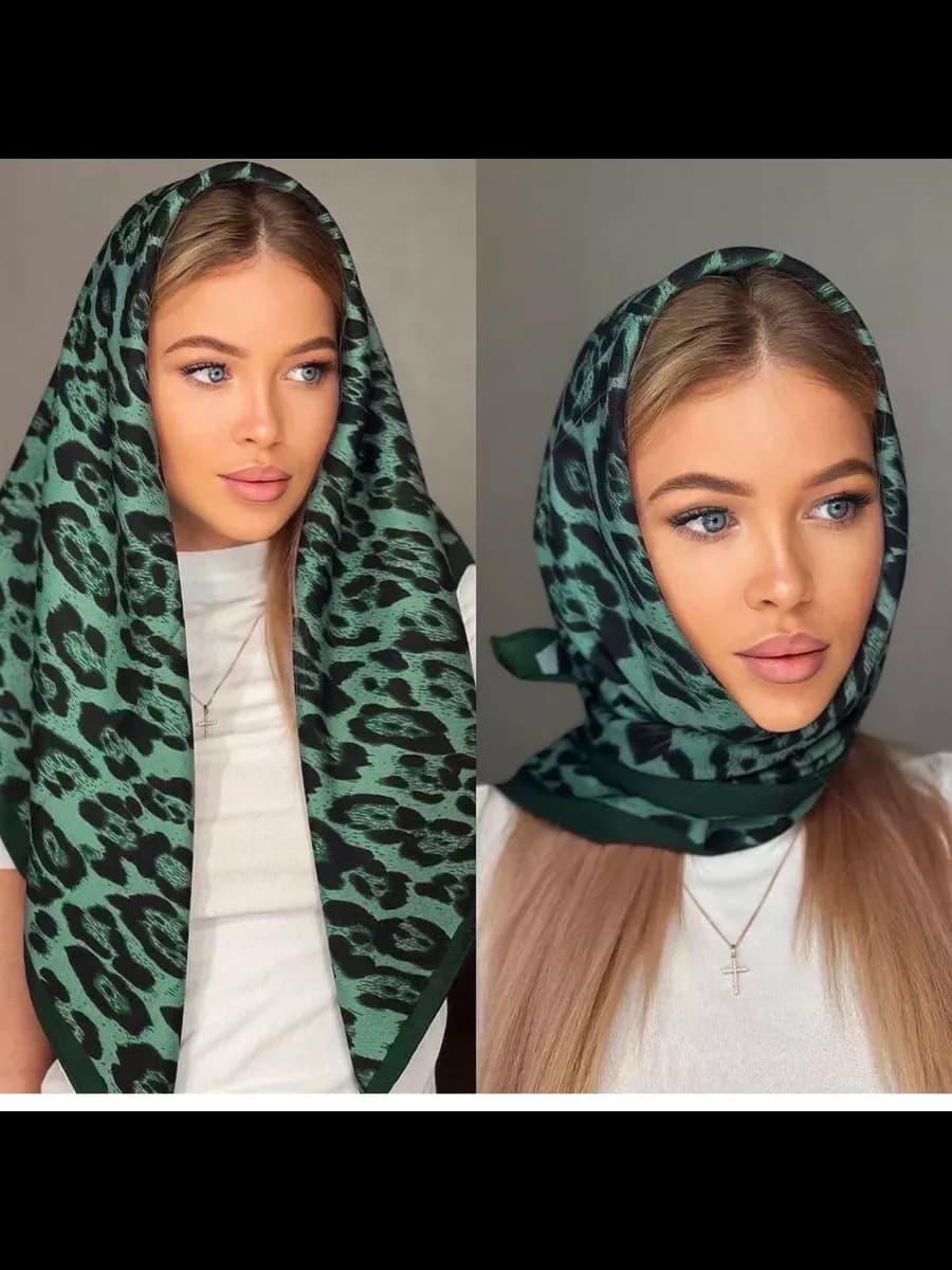 Платок леопардовый на шею и голову осенний
