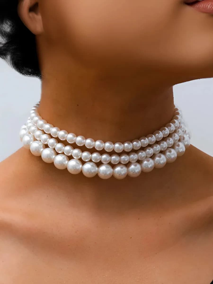 Бусы жемчуг на шею бижутерия