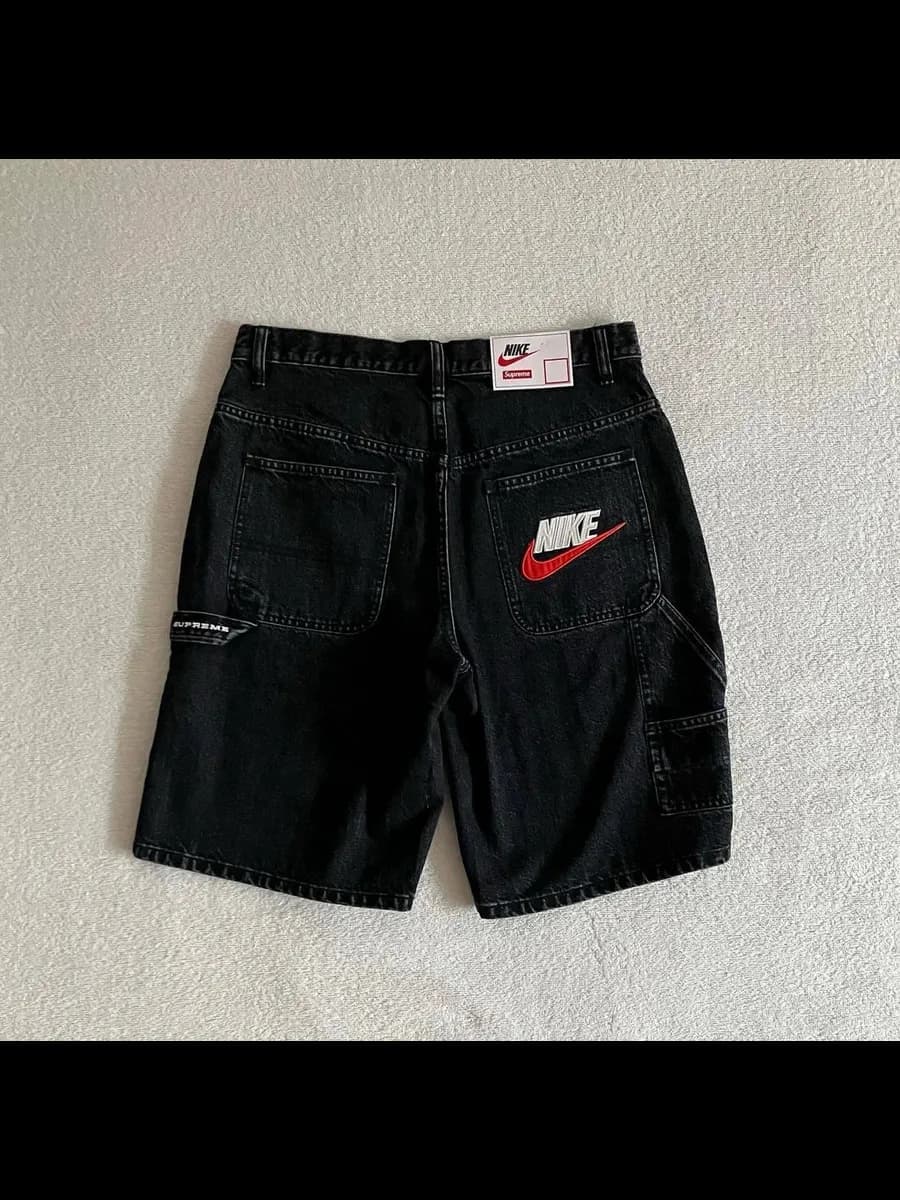 Шорты x Supreme