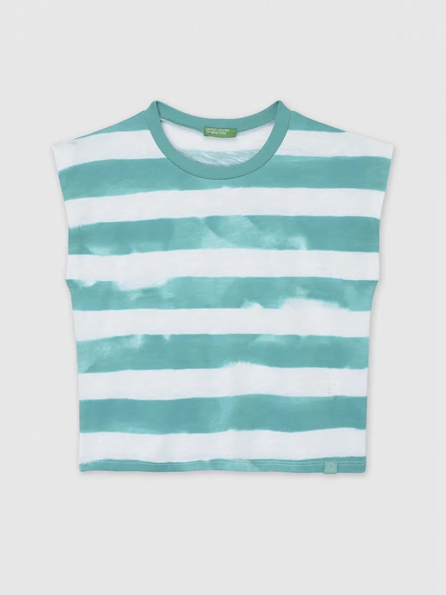 Футболка в полоску с логотипом