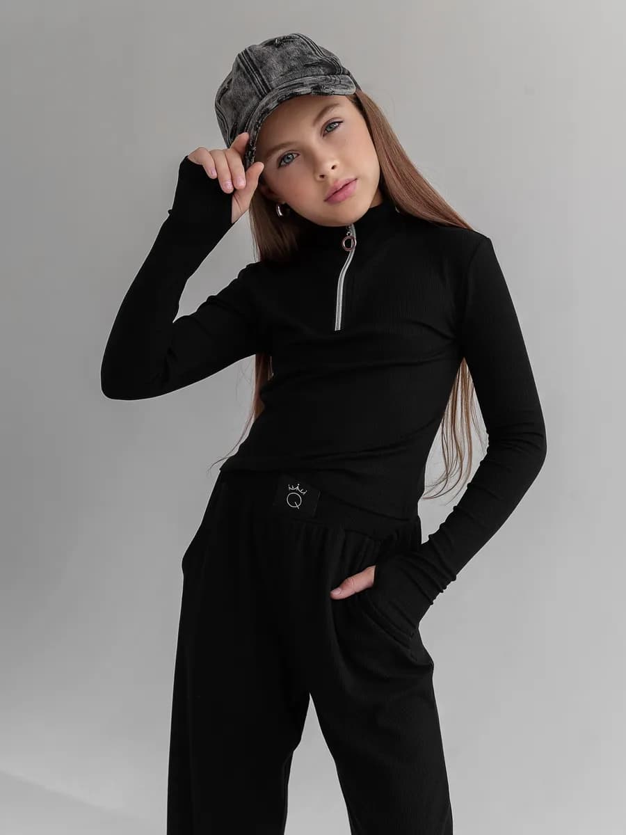 Костюм спортивный лонгслив и штаны лапша весна