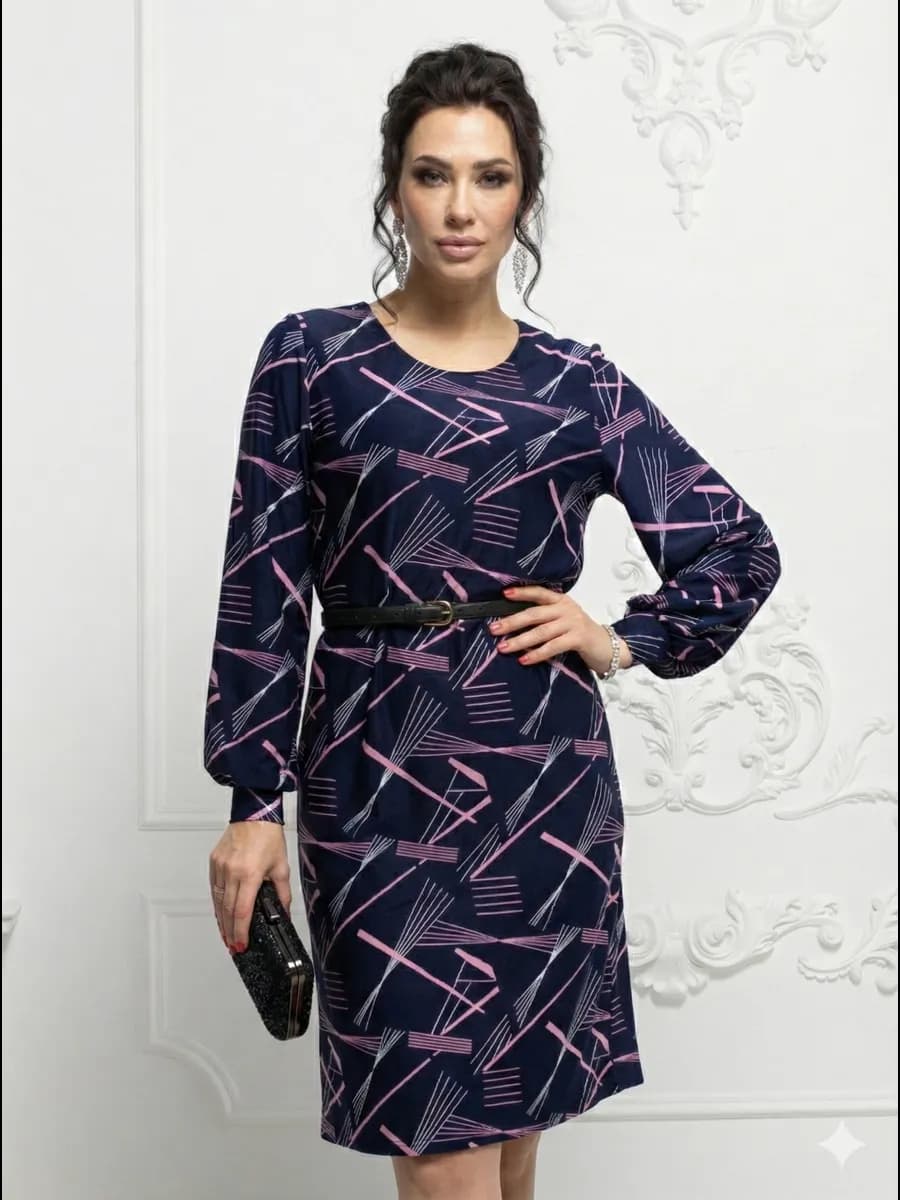 Платье повседневное с длинными рукавами в офис