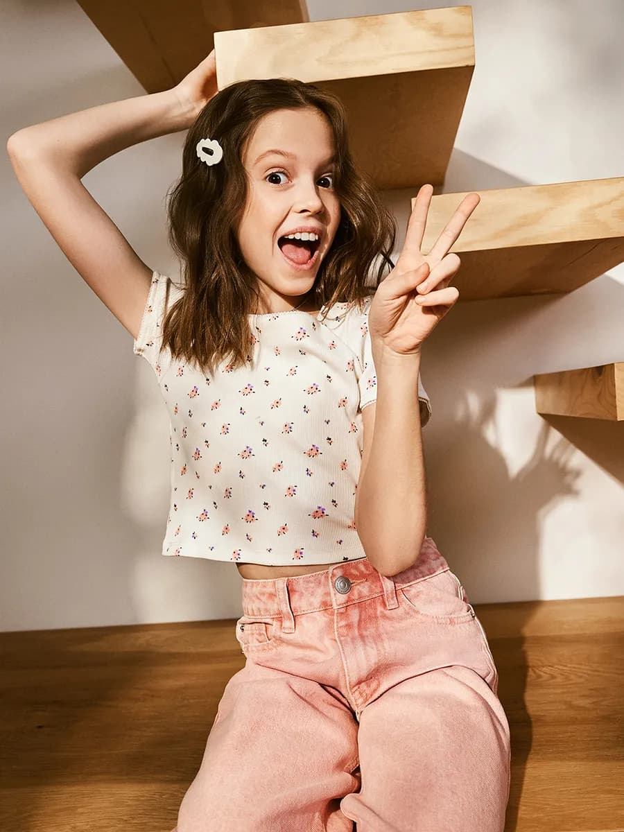 Футболка кроп-топ укороченная летняя в рубчик