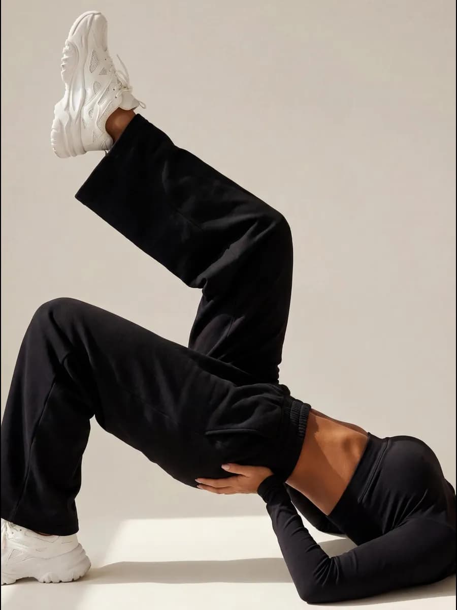 Штаны широкие спортивные на резинке