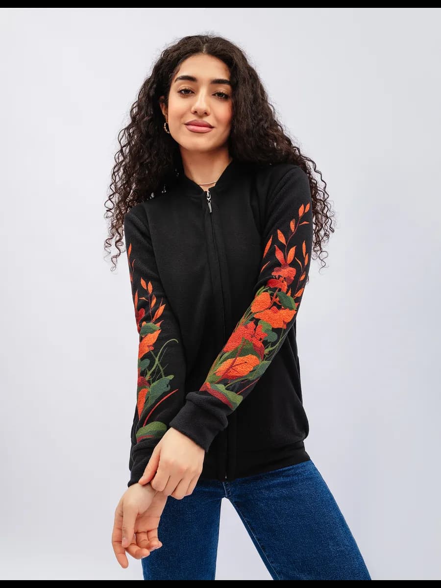 Бомбер утепленный с принтом с карманами