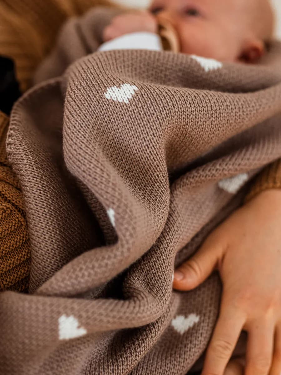 плед вязаный для новорожденного малыша