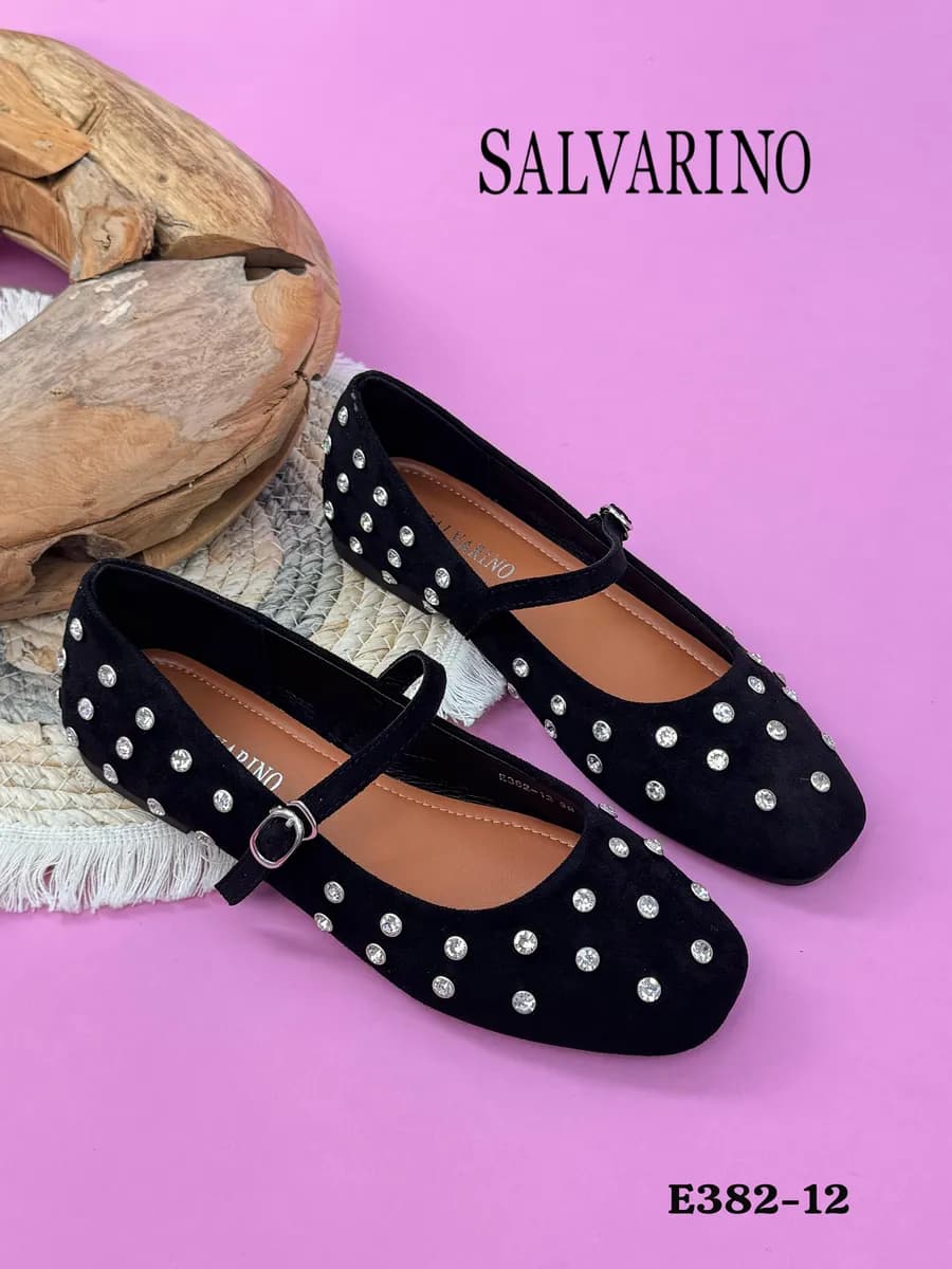 Балетки с ремешком со стразами