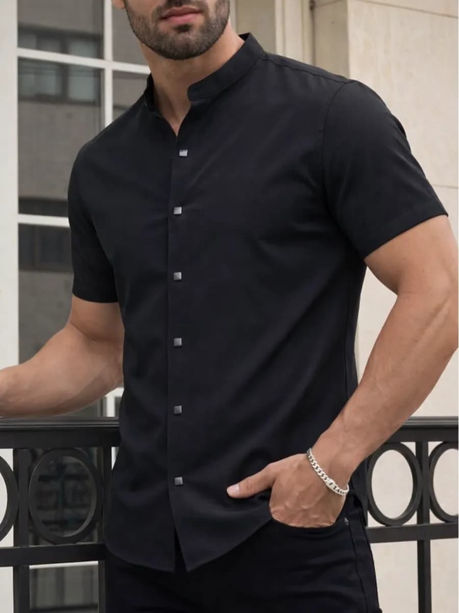 Рубашка с коротким рукавом на кнопках классическая