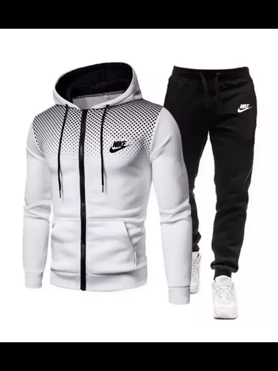 Костюм спортивный на молнии с капюшоном