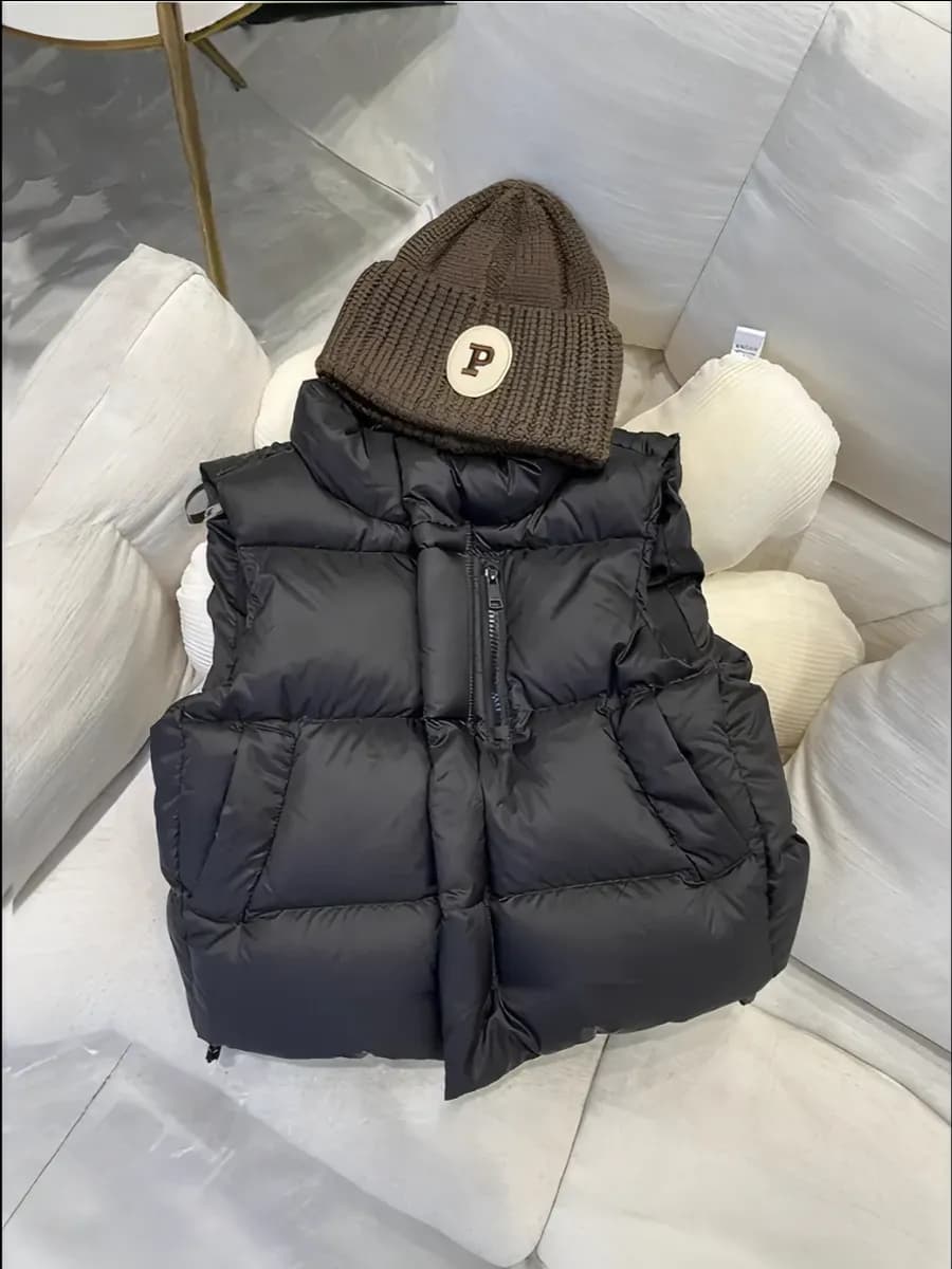 Жилетка детская утепленная весенняя