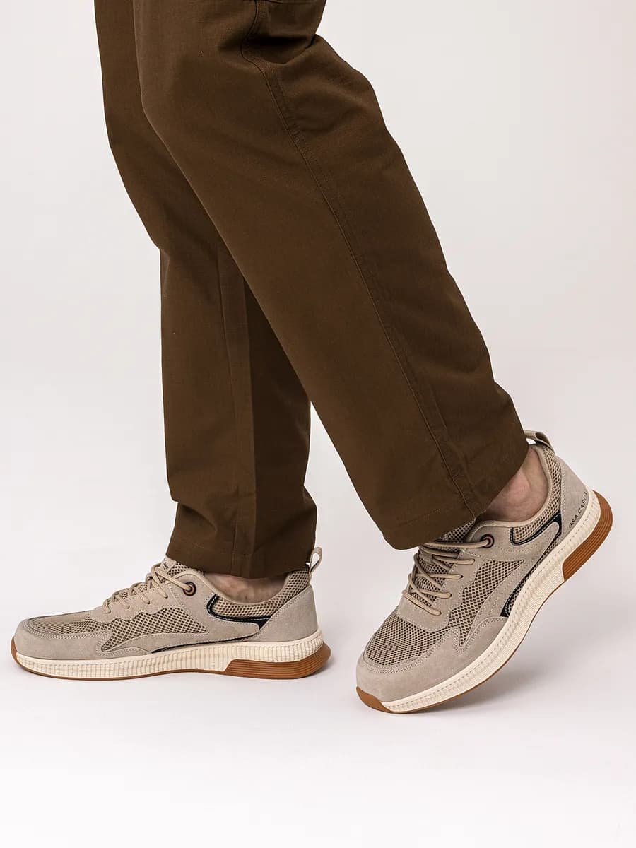 Кроссовки кожаные на толстой подошве