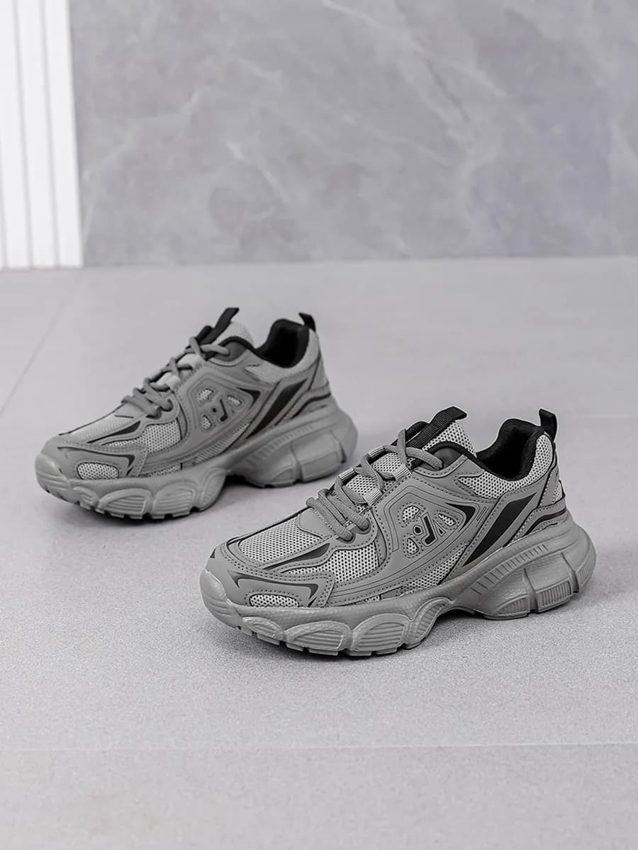 Кроссовки спортивные летние на высокой подошве