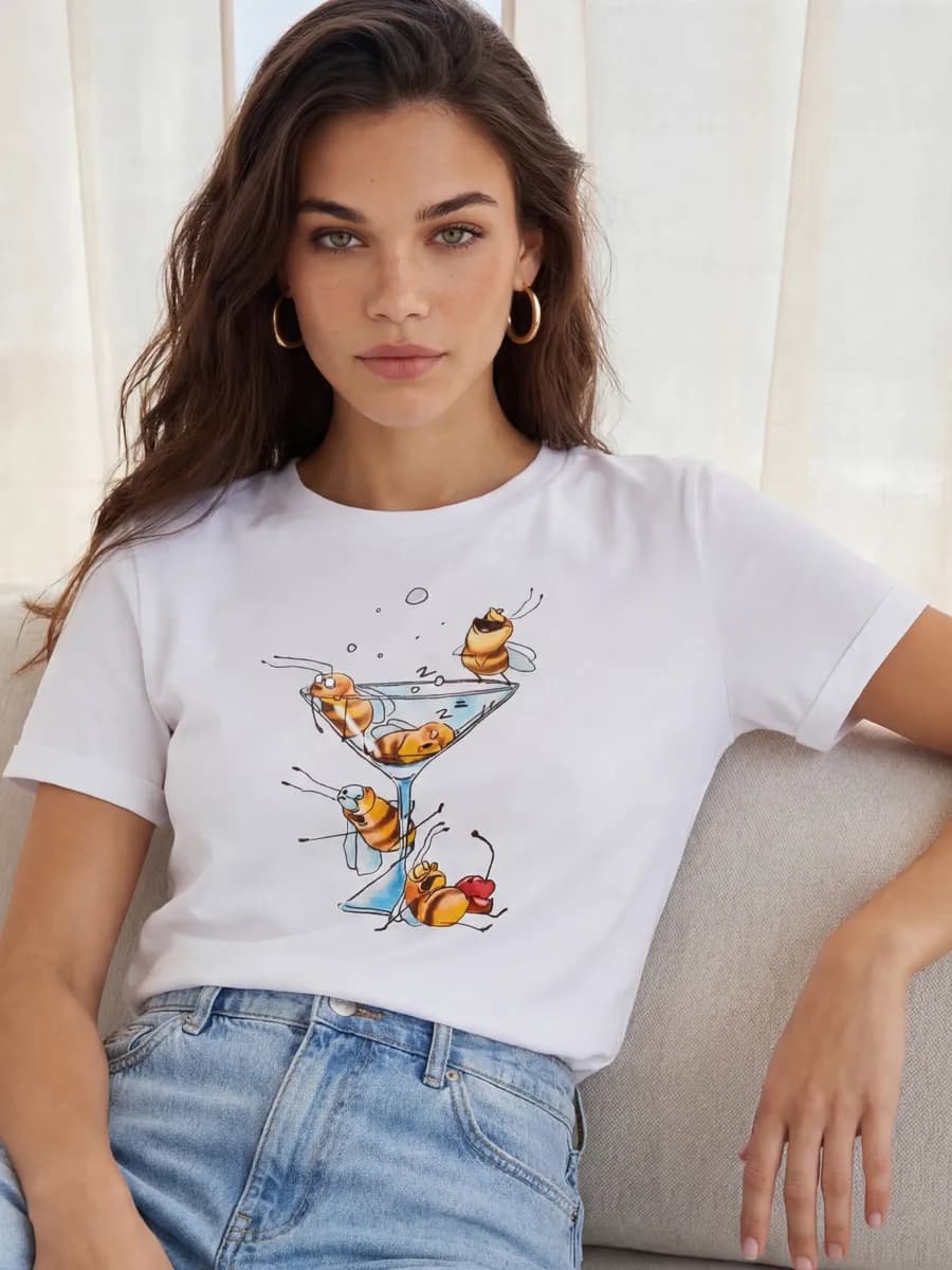 Футболка с принтом Пчелки