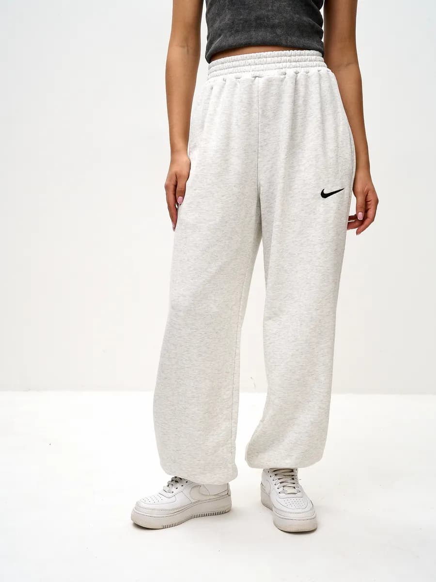 Брюки спортивные