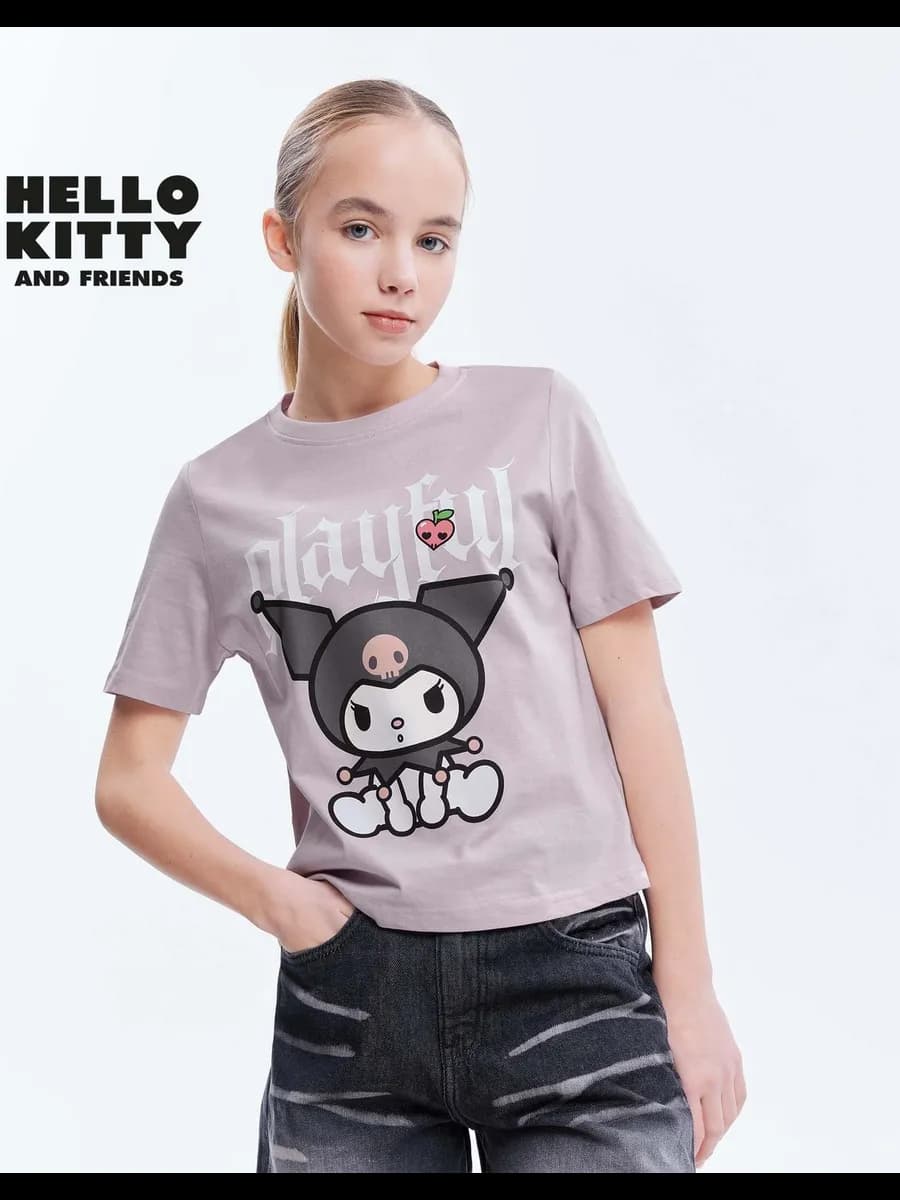 Фиолетовая футболка с принтом Hello Kitty
